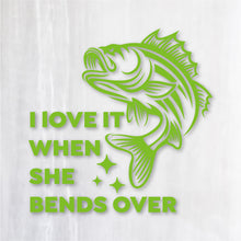 画像をギャラリービューアに読み込む, ブラックバス カッティングステッカー《Black Bass》(超防水・防滴 UVカット 屋外使用可 /C096)