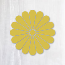 画像をギャラリービューアに読み込む, 菊花紋章|カッティングステッカー 超防水・防滴 UVカット 屋外使用可 /C040