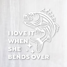 画像をギャラリービューアに読み込む, ブラックバス カッティングステッカー《Black Bass》(超防水・防滴 UVカット 屋外使用可 /C096)