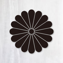 画像をギャラリービューアに読み込む, 菊花紋章|カッティングステッカー 超防水・防滴 UVカット 屋外使用可 /C040