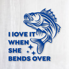 画像をギャラリービューアに読み込む, ブラックバス カッティングステッカー《Black Bass》(超防水・防滴 UVカット 屋外使用可 /C096)