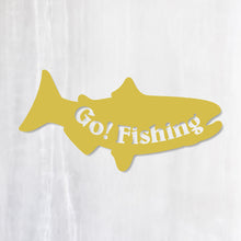 画像をギャラリービューアに読み込む, ゴー!フィッシング‼ カッティングステッカー《Go! Fishing》(超防水・防滴 UVカット 屋外使用可 /C044)