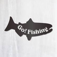 画像をギャラリービューアに読み込む, ゴー!フィッシング‼ カッティングステッカー《Go! Fishing》(超防水・防滴 UVカット 屋外使用可 /C044)