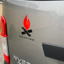画像をギャラリービューアに読み込む, 焚火 カッティングステッカー《BONFIRE》(超防水・防滴 UVカット 屋外使用可 /C001)