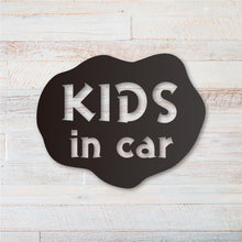 画像をギャラリービューアに読み込む, ゆるかわ カッティングステッカー《BABY IN CAR ベビー・イン・カー / KIDS IN CAR キッズ・イン・カー》(超防水・防滴 UVカット 屋外使用可 /C110)