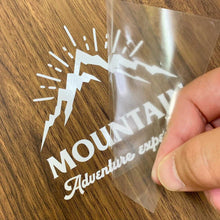 画像をギャラリービューアに読み込む, 山岳探検隊 カッティングステッカー《Mountain Adventure Expeditions》(超防水・防滴 UVカット 屋外使用可 /C039)