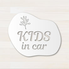 画像をギャラリービューアに読み込む, シンプル カッティングステッカー《BABY IN CAR ベビー・イン・カー / KIDS IN CAR キッズ・イン・カー》（超防水・防滴 UVカット 屋外使用可 /C112）
